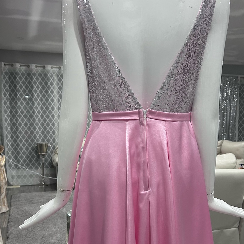NWOT 👛 Pink Sequin Satin Evening Gown - Picture 5 of 16